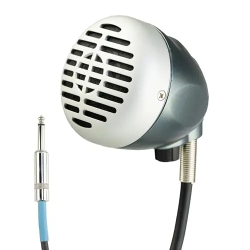 Superlux D112C vintage-style microphone plugged directly into a guitar amplifier