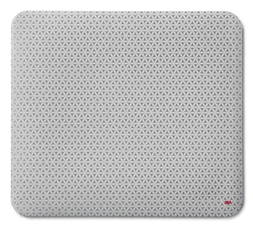 3M Precise Mouse Pad on a desk