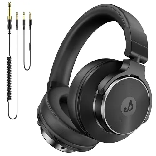 Rumoon black over-ear studio headphones with coiled cable